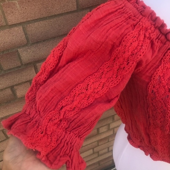 American Eagle Red Off Shoulder Boho Peasant Top – S/P - Picture 5 of 9